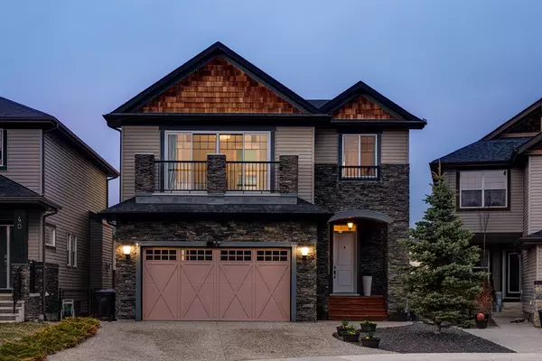 Calgary, AB T3H 0L4,44 Val Gardena CT SW