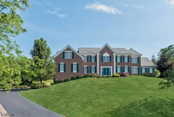 5 RIDGELINE DRIVE, Washington Twp., NJ 07853