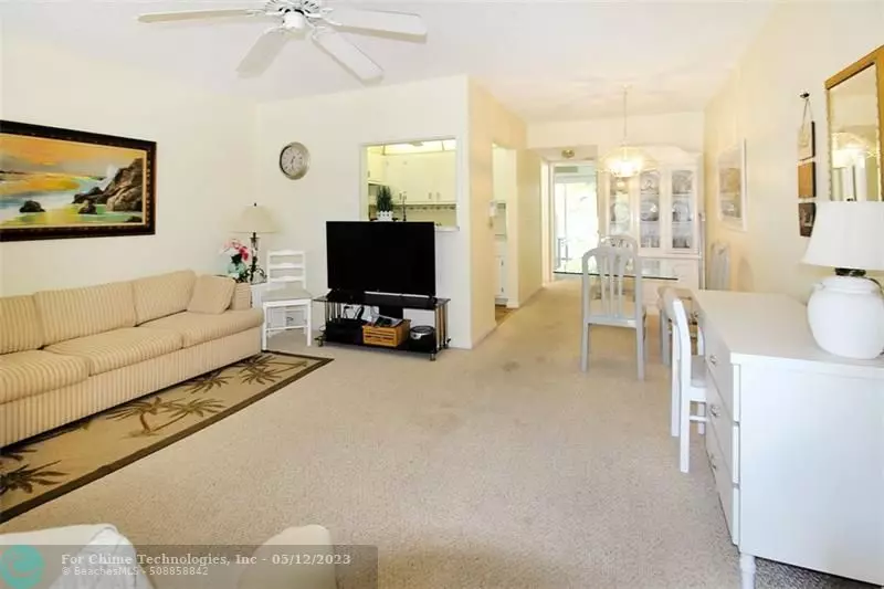 Deerfield Beach, FL 33442,160 Oakridge K  #160