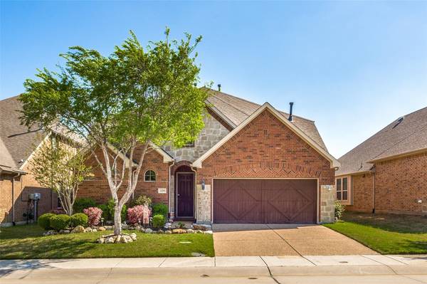 229 Florence Drive, Lewisville, TX 75056