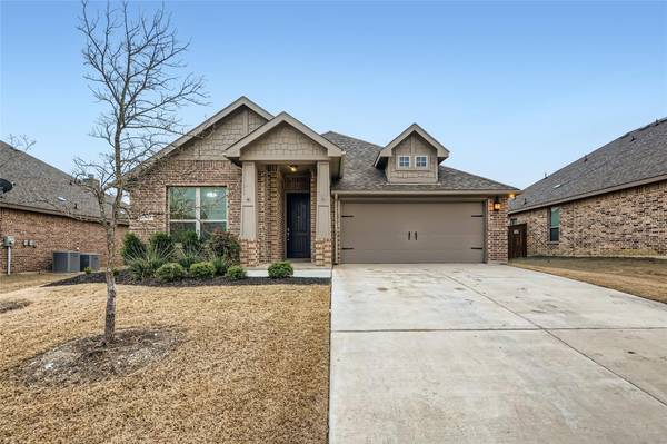 3614 Worthington Drive, Midlothian, TX 76065