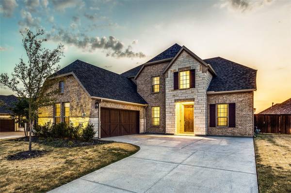 336 Nakoma Drive, Rockwall, TX 75087