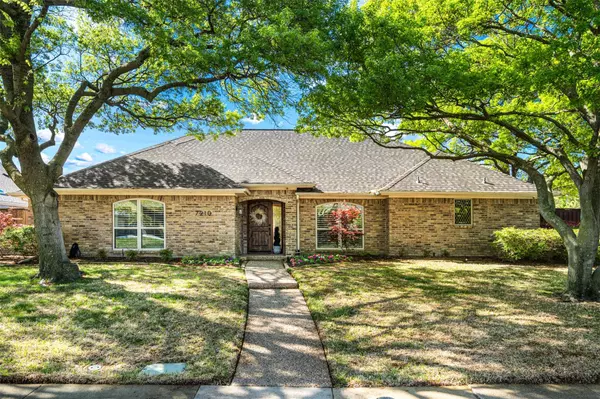 Dallas, TX 75248,7210 Arbor Oaks Drive