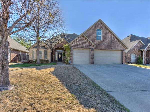 928 Covington Lane, Midwest City, OK 73130