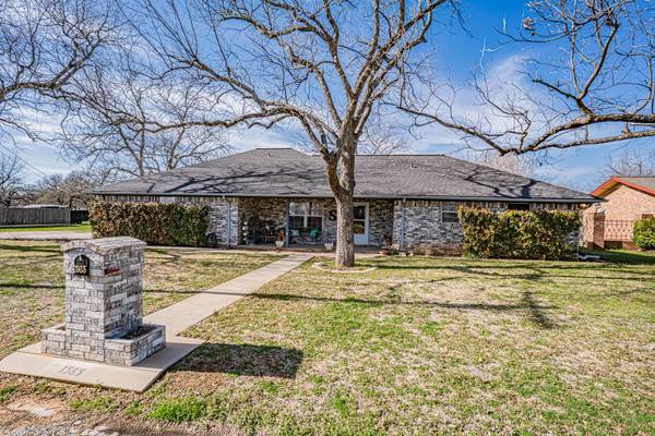 1565 W Hyman Street, Stephenville, TX 76401