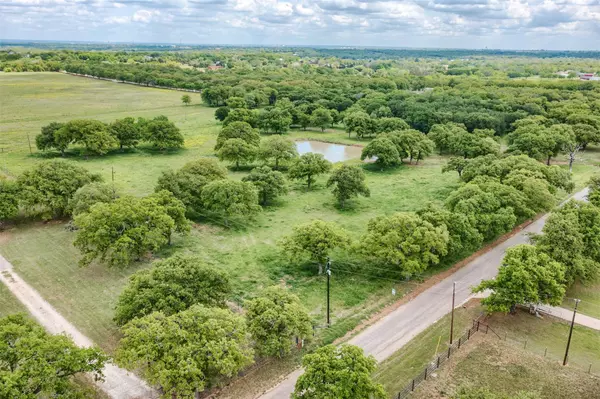 5620 County Road 605, Burleson, TX 76028