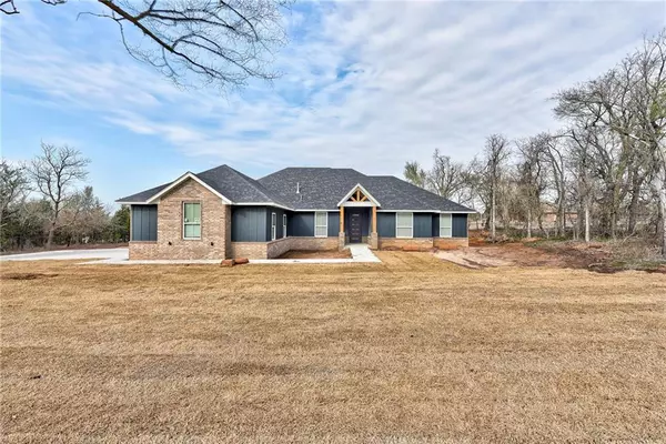 3087 Sharon Avenue, Harrah, OK 73045