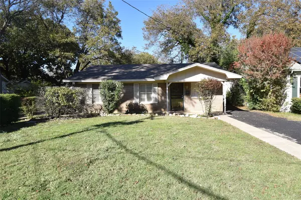 1115 Park Drive, Hillsboro, TX 76645