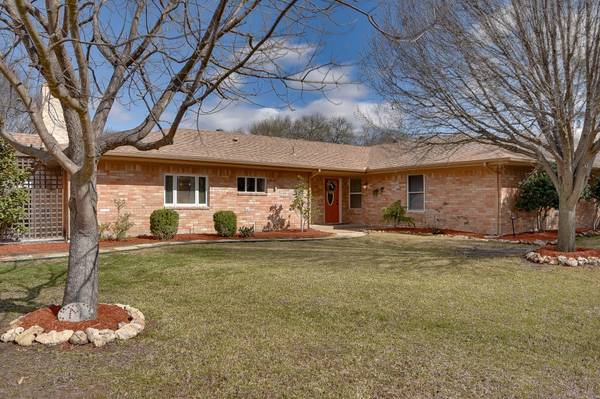 147 Moonlight Drive, Murphy, TX 75094