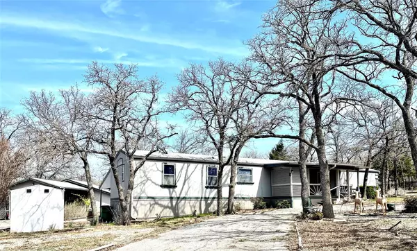 Nocona, TX 76255,108 Santa Fe Trail