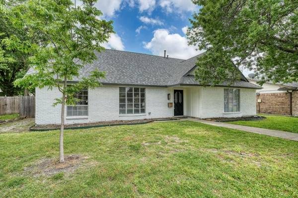 622 Bradfield Drive, Garland, TX 75042