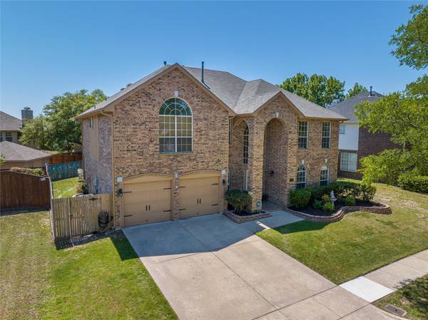 5104 Spanish River Trail, Fort Worth, TX 76137