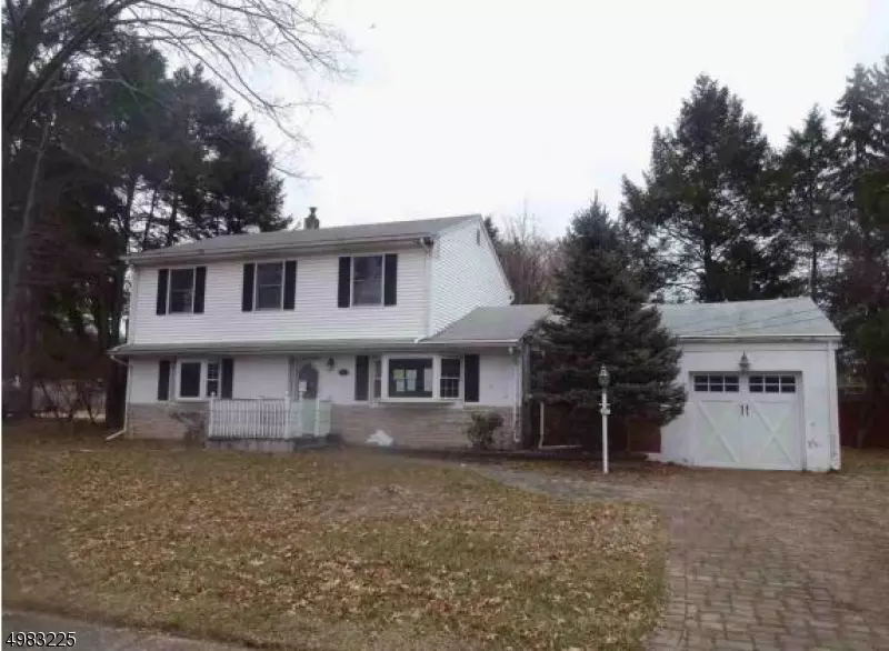 21 CHARLES PL, Old Tappan Boro, NJ 07675