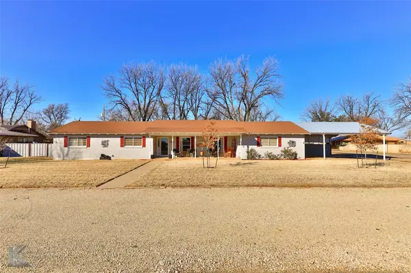 Haskell, TX 79521,1807 N Avenue F