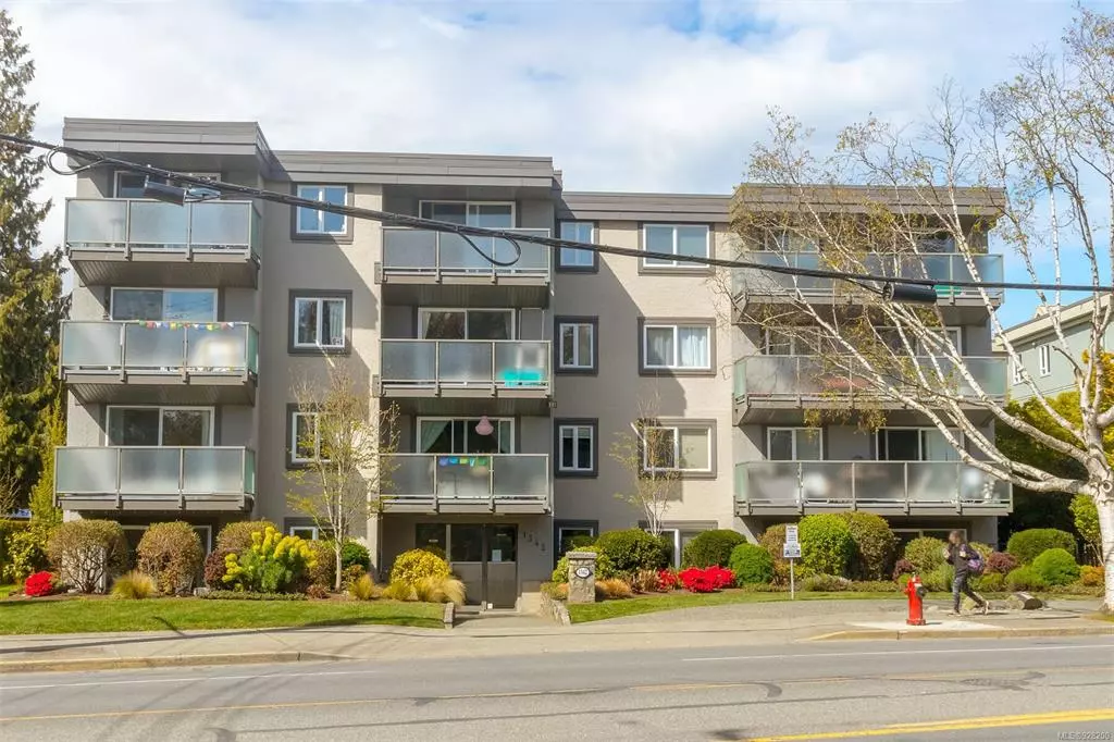 Victoria, BC V8T 2B4,1342 Hillside Ave #308