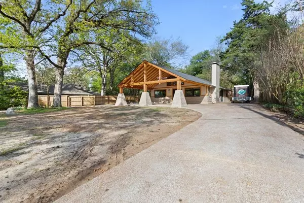 239 Hideaway Lane Central, Hideaway, TX 75771