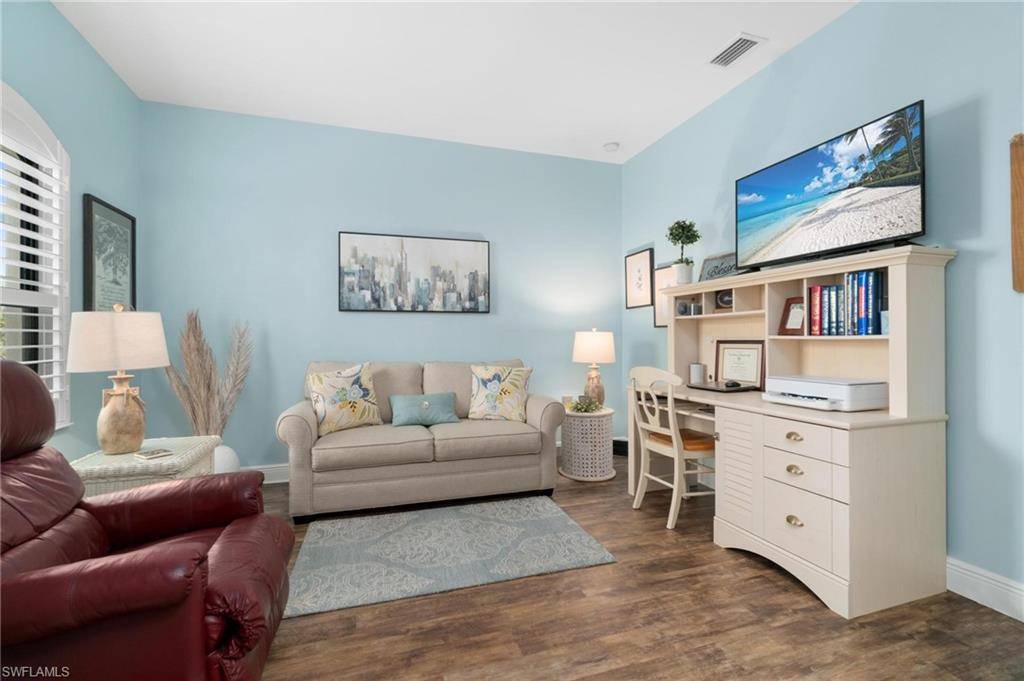 Fort Myers, FL 33966,7671 Cypress Walk DR
