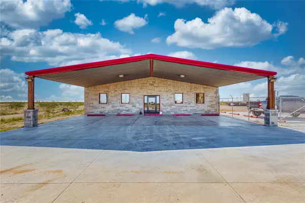 12213 W County Road 100,  Midland,  TX 79706