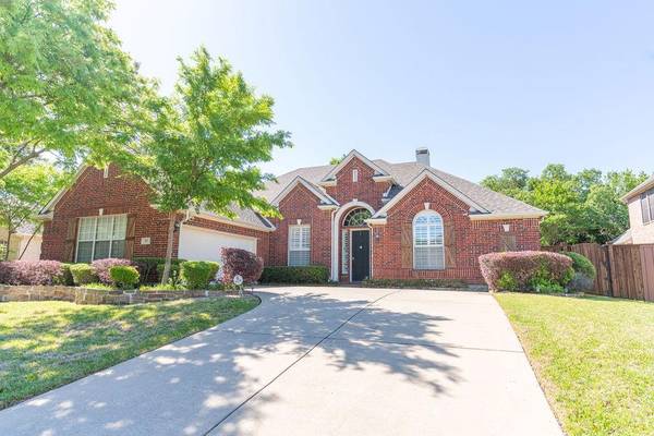 917 Rosemary Drive, Flower Mound, TX 75028