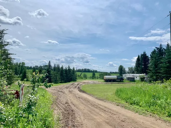 Rural Lac La Biche County, AB T0A 2C0,16405 TWP RD 652,  Caslan