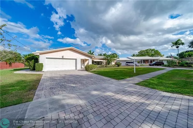 760 NW 72nd Ave, Plantation, FL 33317