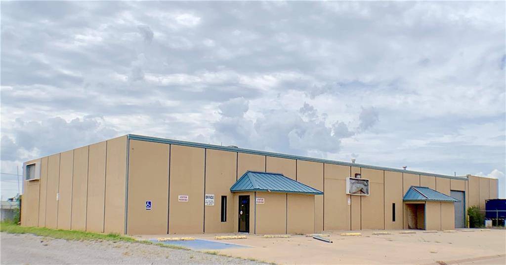 Elk City, OK 73644,1803 S Washington Street