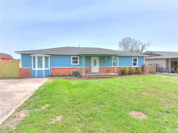 202 Futrell Avenue, Paoli, OK 73074