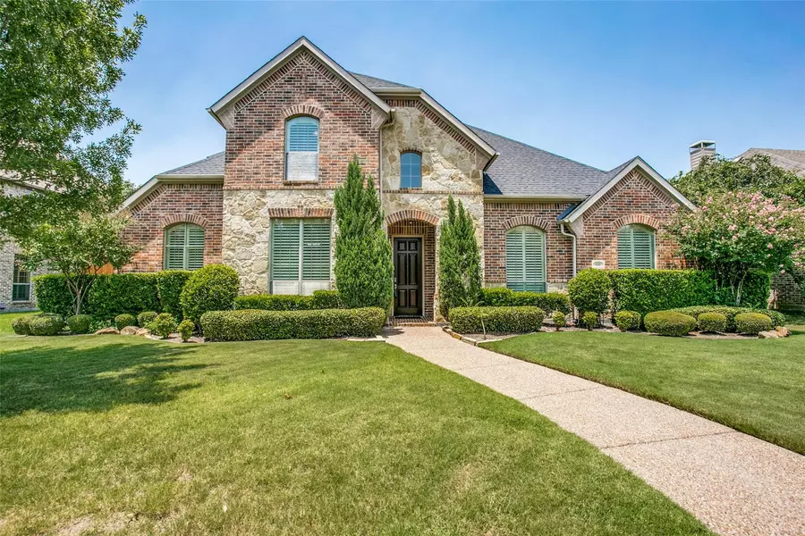 620 Duke Saxony Drive, Lewisville, TX 75056