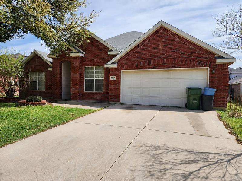 1213 Maple Terrace Drive, Mansfield, TX 76063