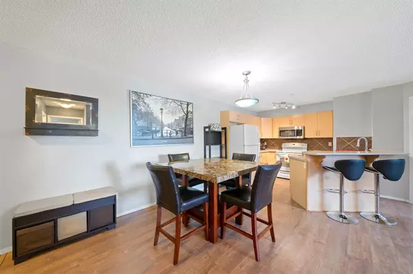 Calgary, AB T3K 0M2,60 Panatella ST NW #3106