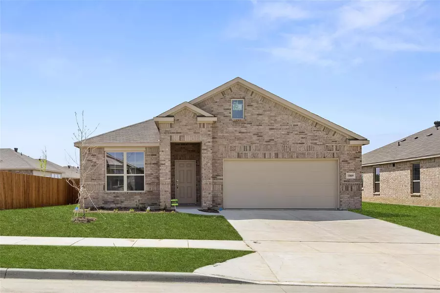 10809 Pinyon Court, Fort Worth, TX 76108