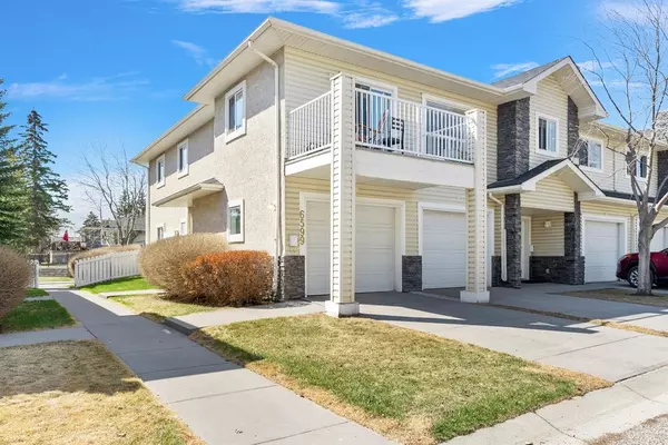 Calgary, AB T1Y 7K8,6599 Pinecliff GRV NE