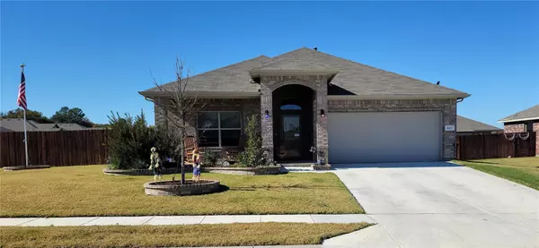 407 Regatta Lane, Azle, TX 76020