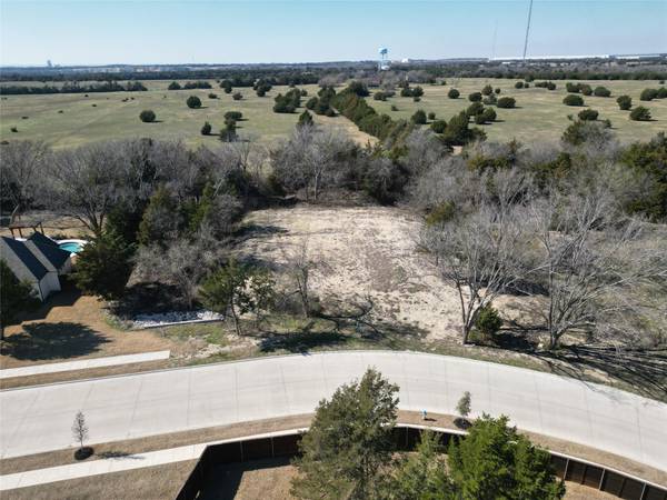 4751 Golden Bell Lane, Midlothian, TX 76065