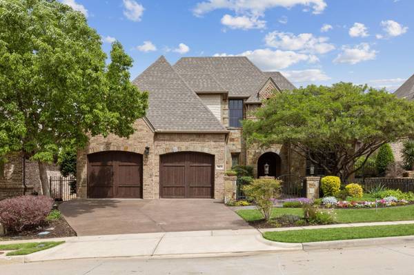 913 Glenhurst Road, Keller, TX 76248