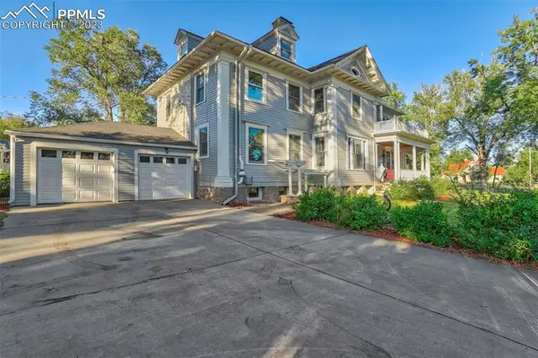 Colorado Springs, CO 80907,1404 N Nevada AVE