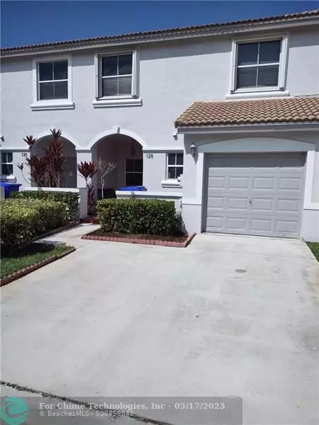 128 SW 169th Ave, Pembroke Pines, FL 33027