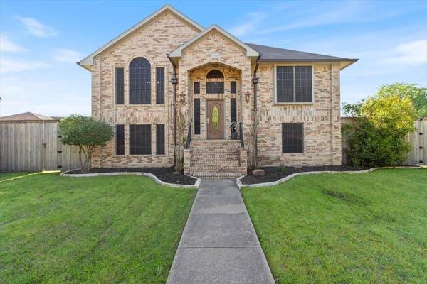 7918 Wayne Place, Rowlett, TX 75088