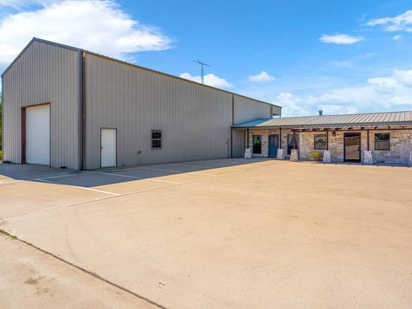 1050 S Graham Street, Stephenville, TX 76401