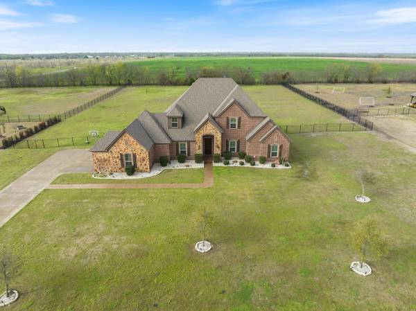 180 Chisholm Ridge Drive, Rockwall, TX 75032