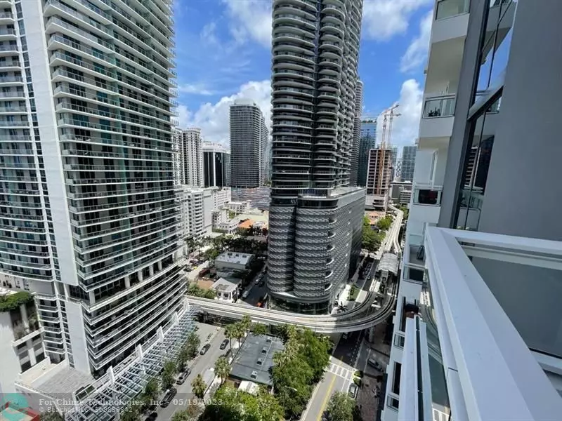 Miami, FL 33131,1080 Brickell Ave  #2005