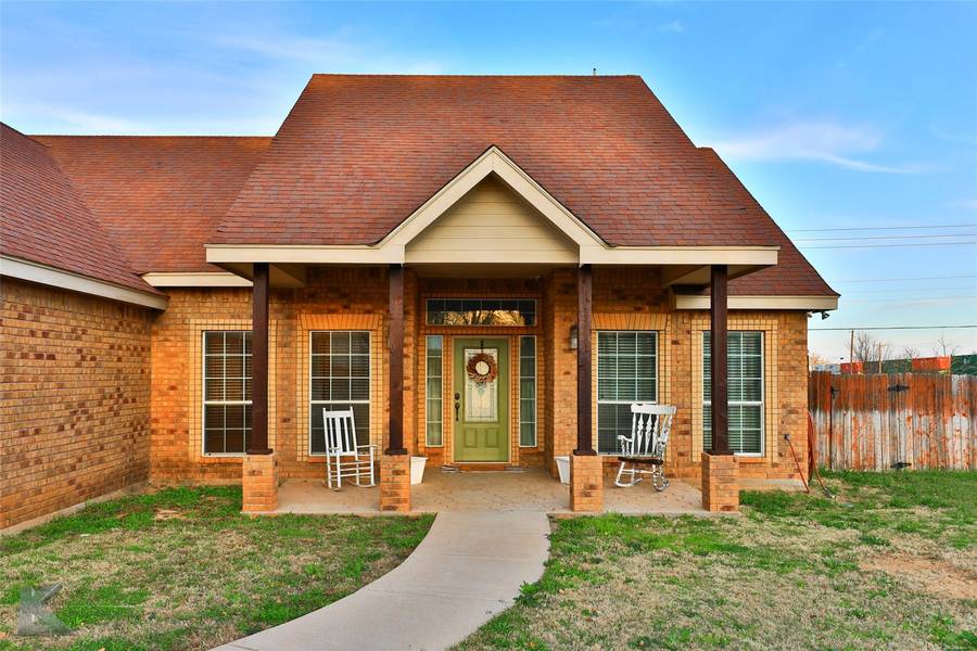 205 Paisano Drive, Clyde, TX 79510