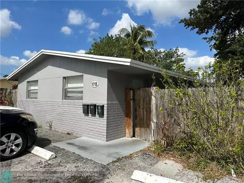 1713 SW 11th St, Fort Lauderdale, FL 33312