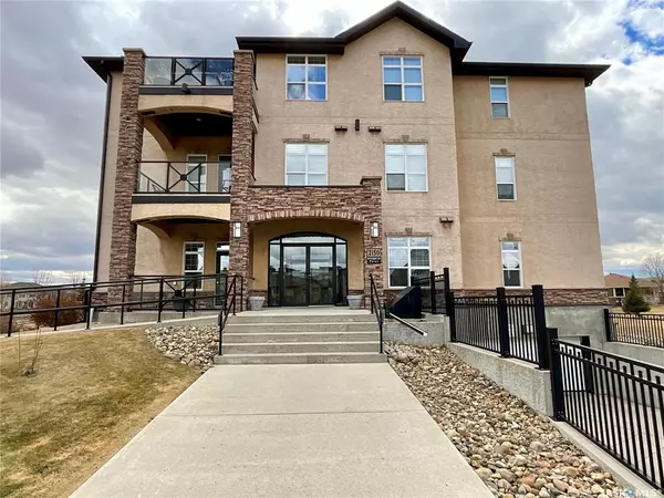 Regina, SK S4V 1L1,2150 Heseltine ROAD #105