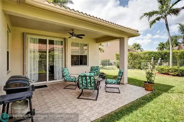 Weston, FL 33327,1924 S Cedar Ct