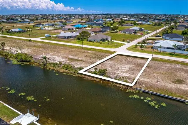2517 NW 6th ST, Cape Coral, FL 33993