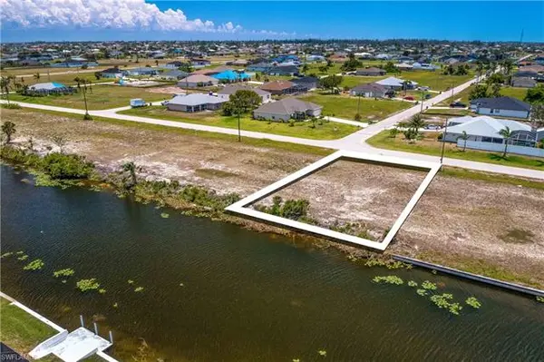 2517 NW 6th ST, Cape Coral, FL 33993