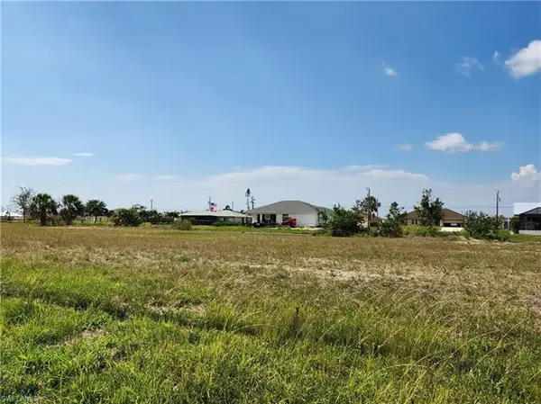 2517 NW 6th ST, Cape Coral, FL 33993