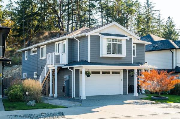 Colwood, BC V9C 0H2,579 Bezanton Way