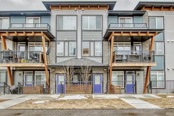 Calgary, AB T3M 3A7,4321 Seton DR SE